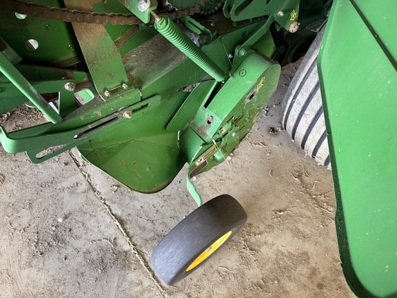 2014 John Deere 569 Baler/Round