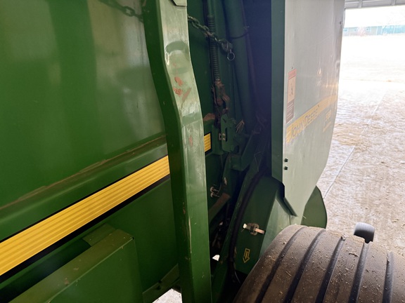 2014 John Deere 569 Baler/Round
