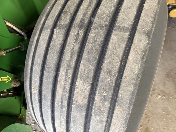 2014 John Deere 569 Baler/Round