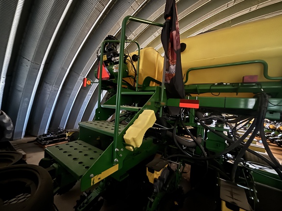 2015 John Deere DB80 Planter