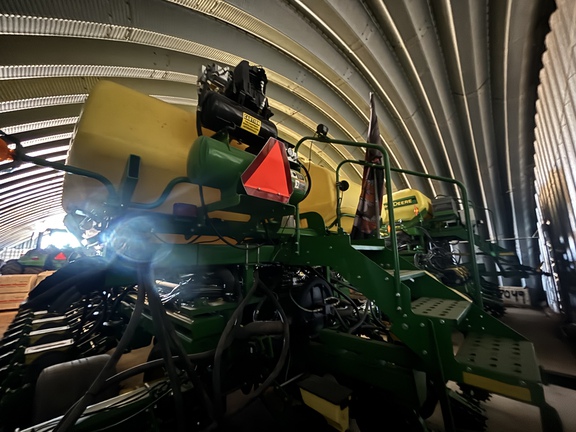 2015 John Deere DB80 Planter