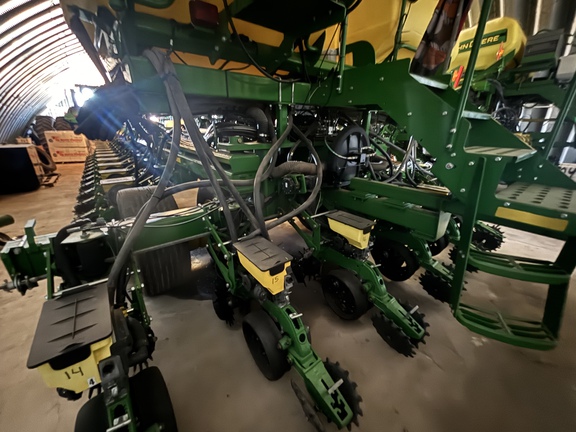 2015 John Deere DB80 Planter