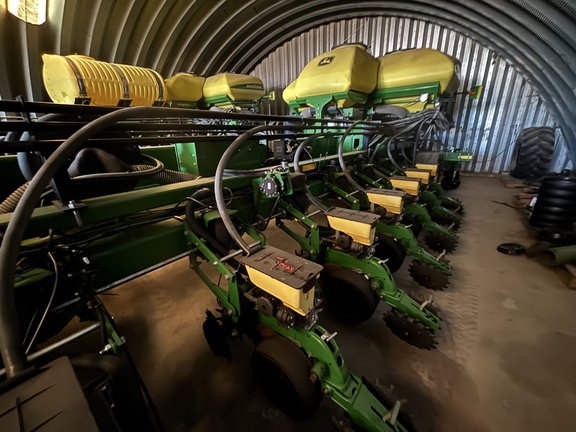 2015 John Deere DB80 Planter