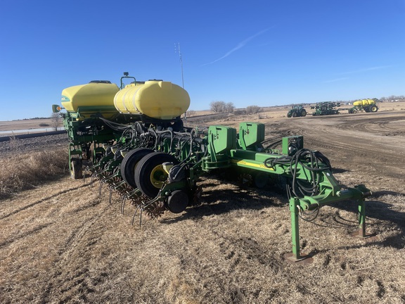 2008 John Deere 1770NT CCS Planter