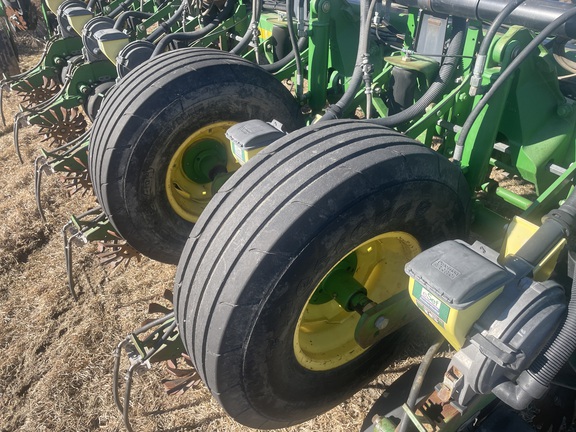 2008 John Deere 1770NT CCS Planter