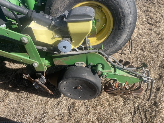 2008 John Deere 1770NT CCS Planter