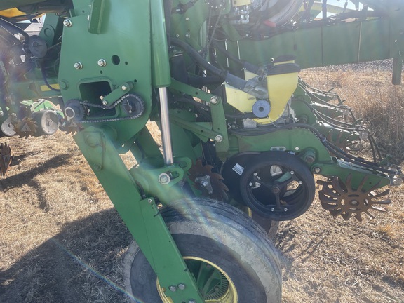 2008 John Deere 1770NT CCS Planter