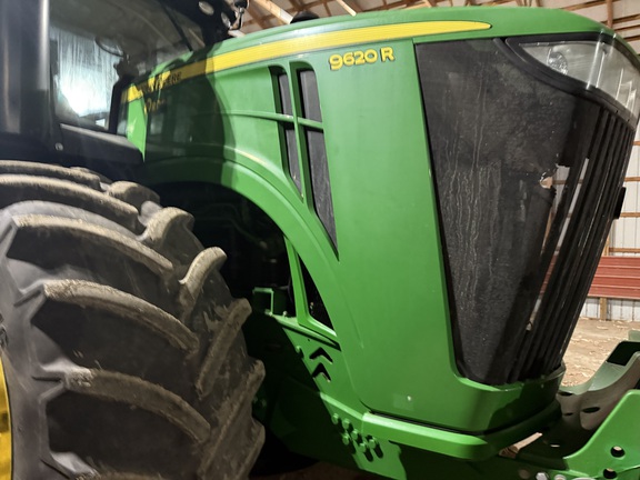 2018 John Deere 9620R Tractor 4WD