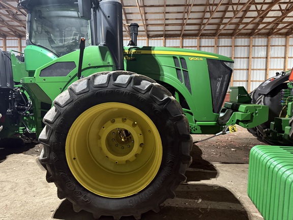 2018 John Deere 9620R Tractor 4WD