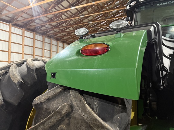 2018 John Deere 9620R Tractor 4WD