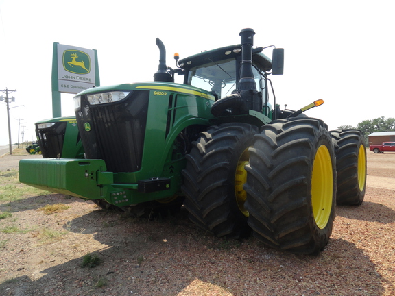 2018 John Deere 9620R Tractor 4WD