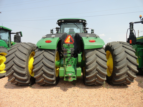 2018 John Deere 9620R Tractor 4WD