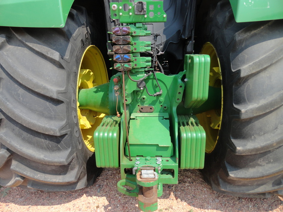2018 John Deere 9620R Tractor 4WD