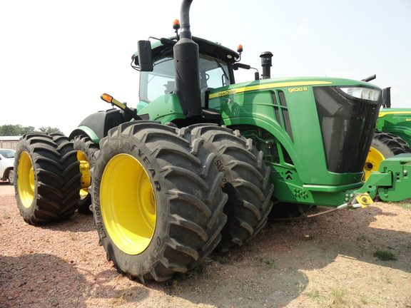 2018 John Deere 9620R Tractor 4WD