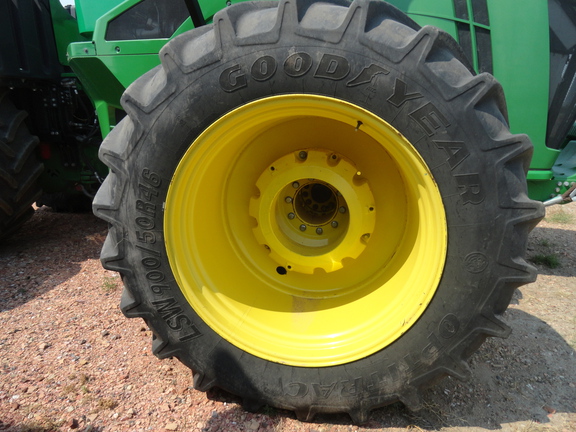2018 John Deere 9620R Tractor 4WD