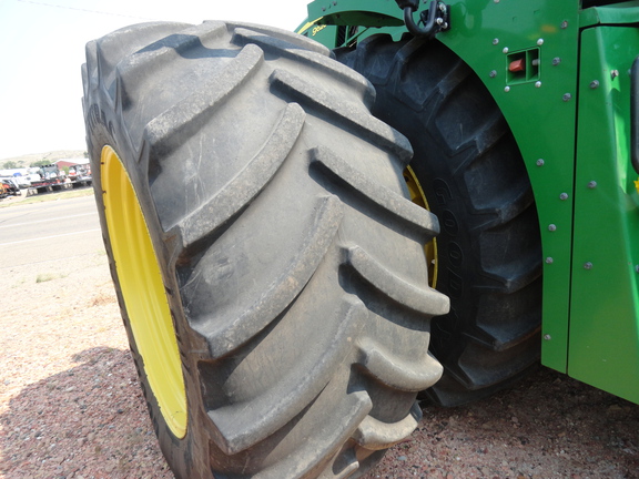 2018 John Deere 9620R Tractor 4WD