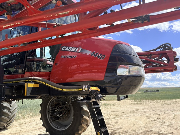 2022 Case IH Patriot 4440 Sprayer/High Clearance