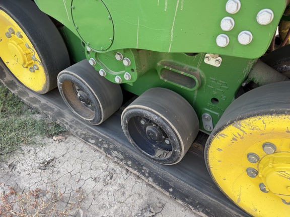 2023 John Deere 9RX 590 Tractor Rubber Track