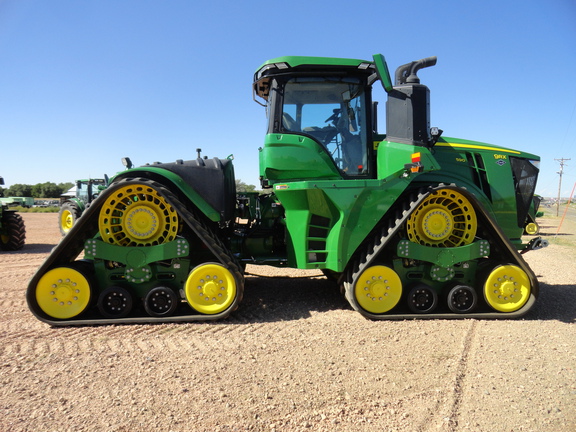 2023 John Deere 9RX 590 Tractor Rubber Track