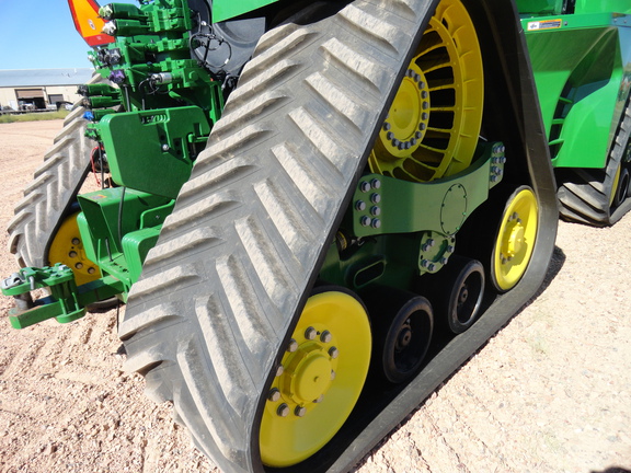 2023 John Deere 9RX 590 Tractor Rubber Track
