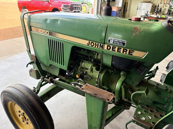1980 John Deere 1050 Tractor
