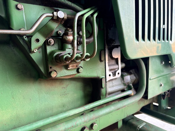 1980 John Deere 1050 Tractor