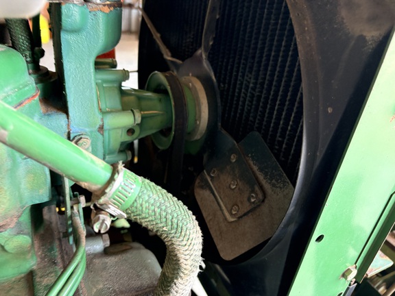 1980 John Deere 1050 Tractor