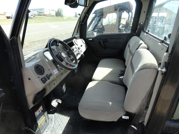 2023 John Deere XUV 835R ATV