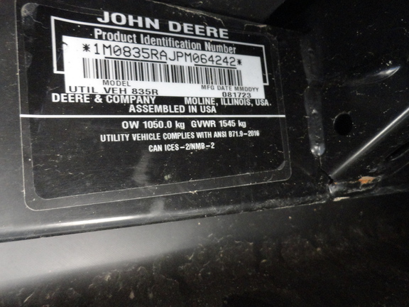 2023 John Deere XUV 835R ATV