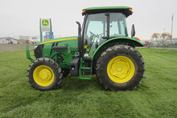 2023 John Deere 5090E Tractor