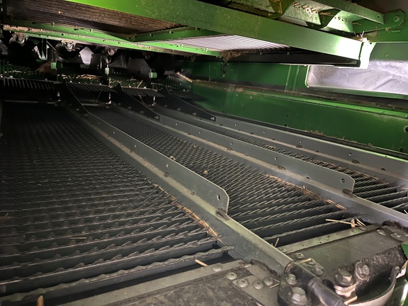 2023 John Deere S780 Combine