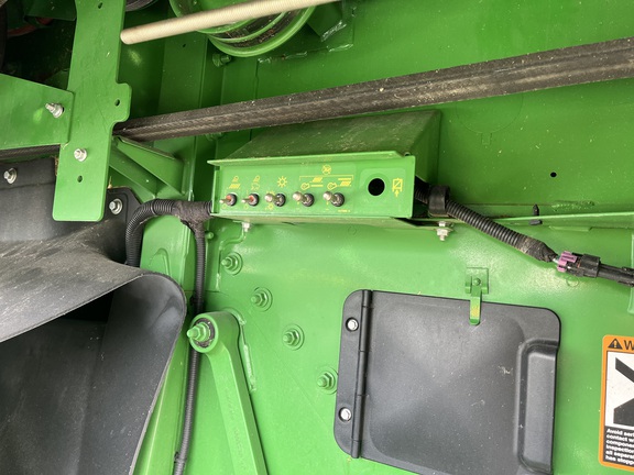 2023 John Deere S780 Combine