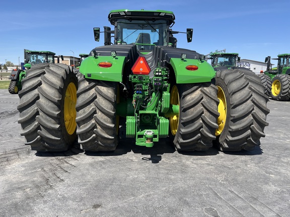 2023 John Deere 9R 590 Tractor 4WD