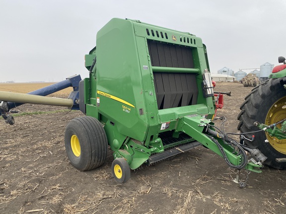 2023 John Deere 560M Baler/Round