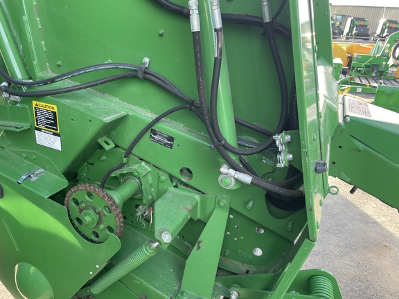 2023 John Deere 560M Baler/Round