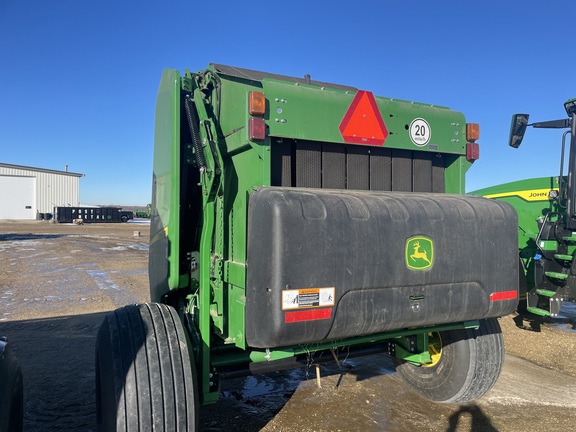 2022 John Deere 560M Baler/Round