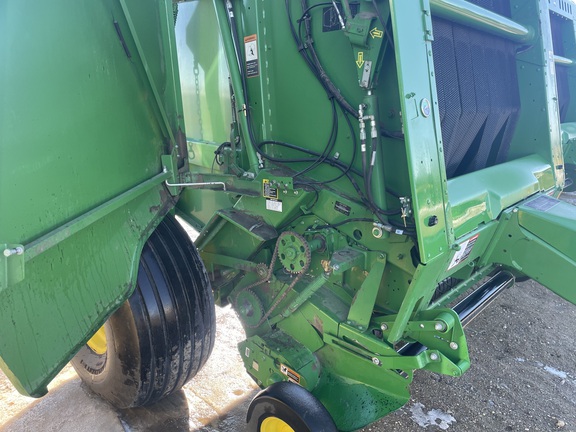 2022 John Deere 560M Baler/Round