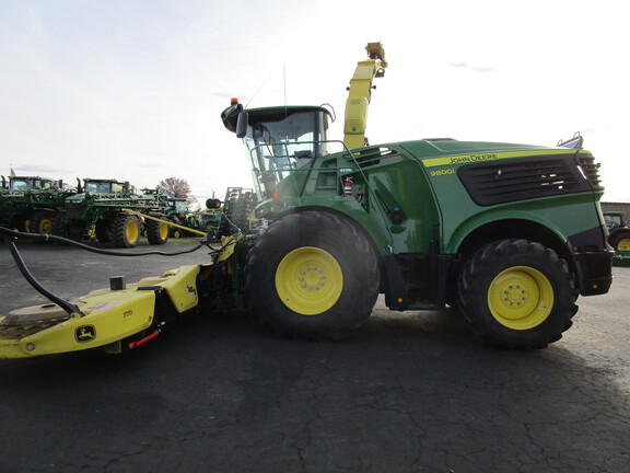 2021 John Deere 9800 Forage Harvester