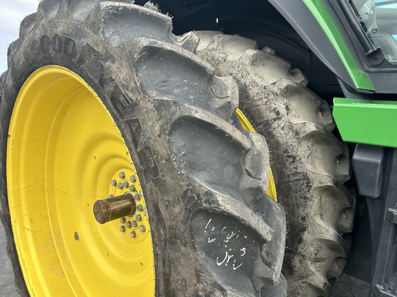 2023 John Deere 8R 280 Tractor