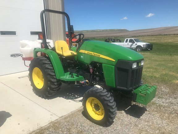 2008 John Deere 3203 Tractor Compact