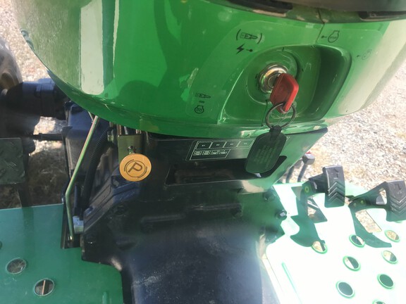 2008 John Deere 3203 Tractor Compact