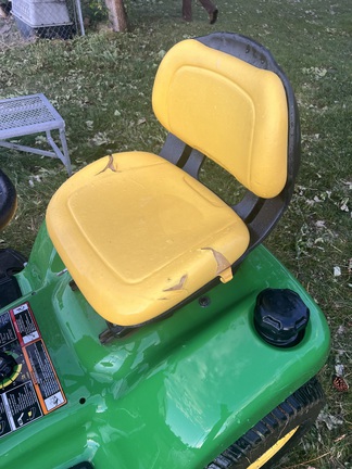 2018 John Deere X380 Garden Tractor