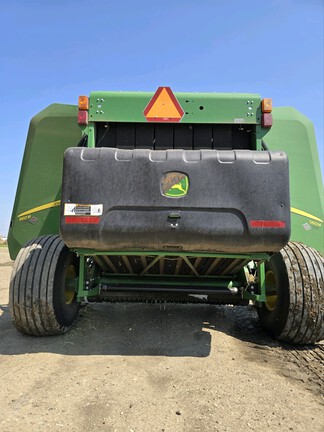 2018 John Deere 560M Baler/Round