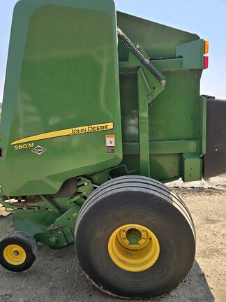 2018 John Deere 560M Baler/Round