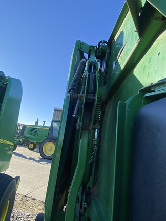 2018 John Deere 560M Baler/Round