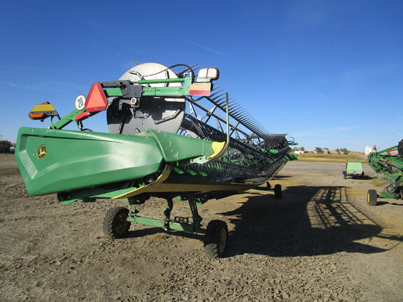 2022 John Deere HD40R Header Combine