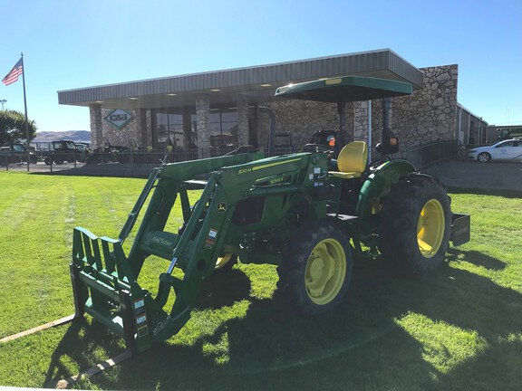 2017 John Deere 5065E Tractor