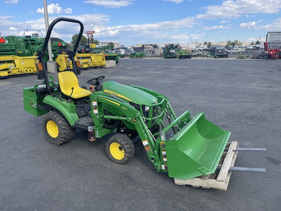 2019 John Deere 1023E Tractor Compact