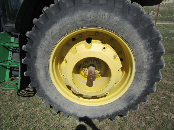 2008 John Deere 7330 Premium Tractor