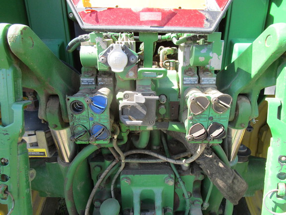 2008 John Deere 7330 Premium Tractor